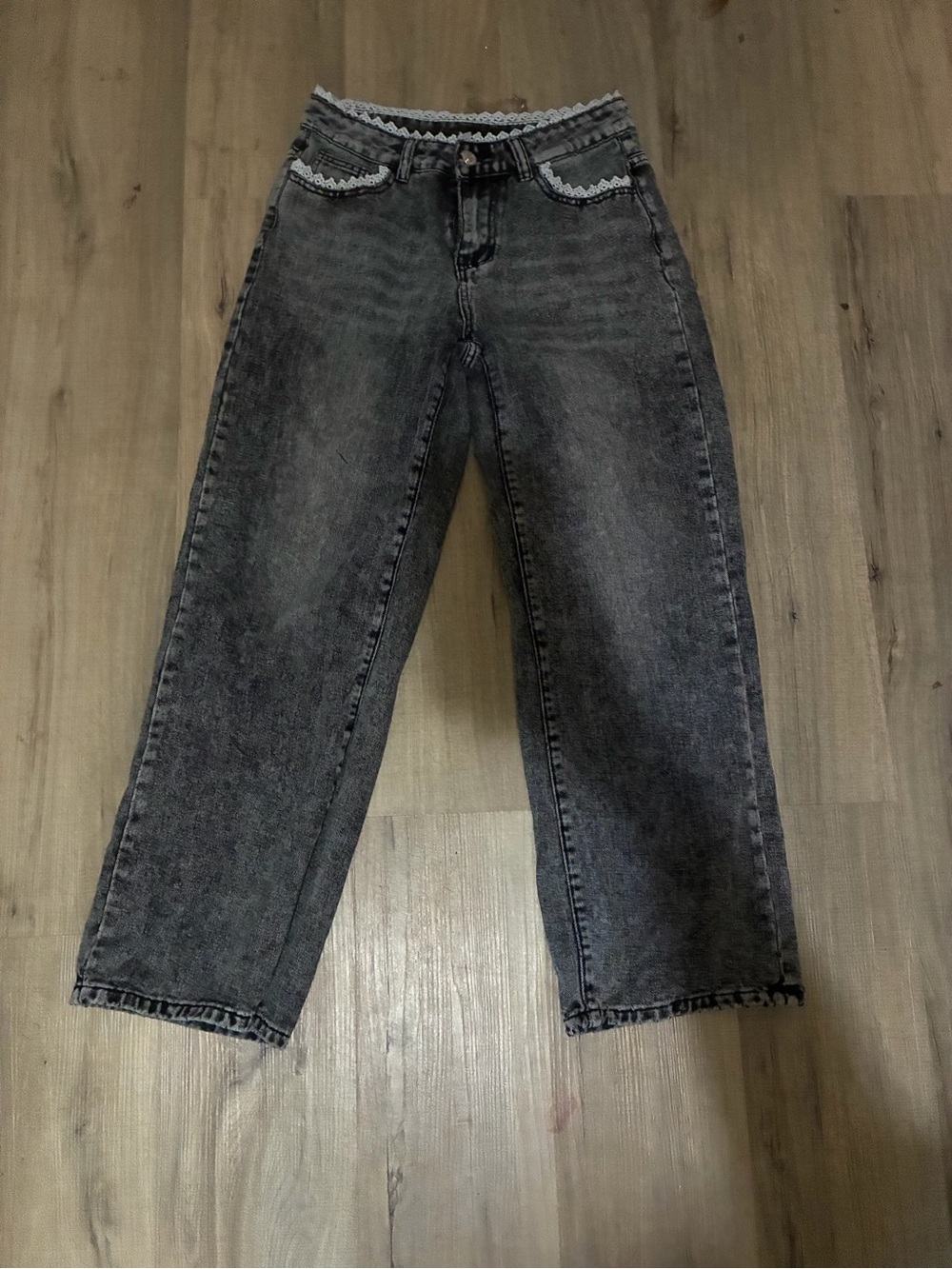Women's Black Washed Wide-Leg Jeans with Scallop Lace Trim